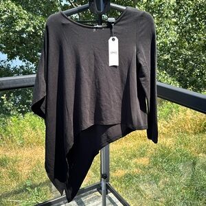 Only Black Asymmetrical 3/4 Sleeve Tee